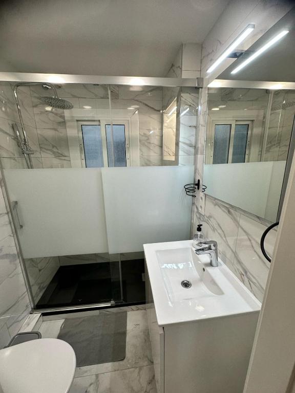 Koupelna v ubytování Apartment Llavaneres I