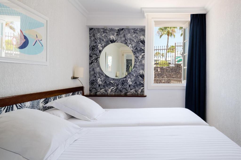 Plus Fariones Apartamentos - 16