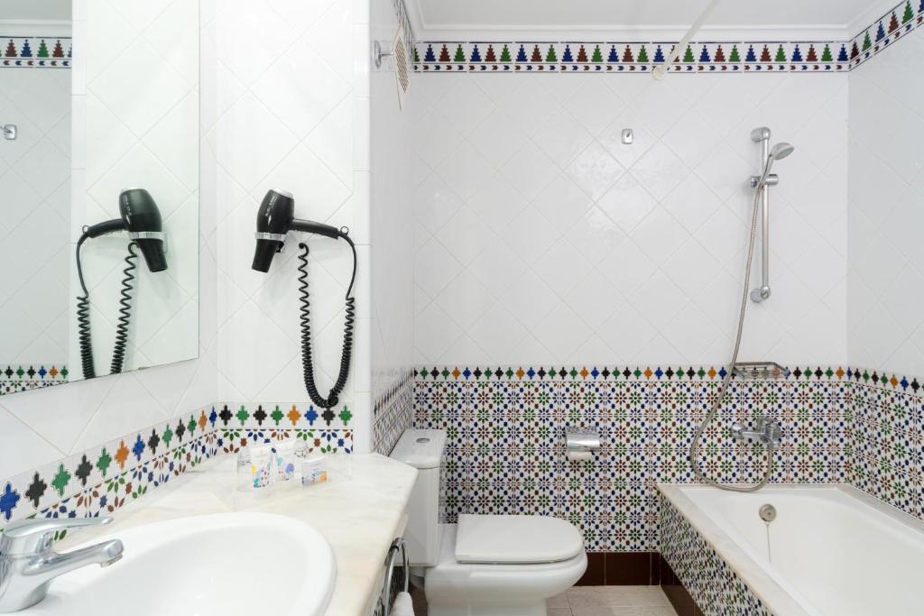 Plus Fariones Apartamentos - 8