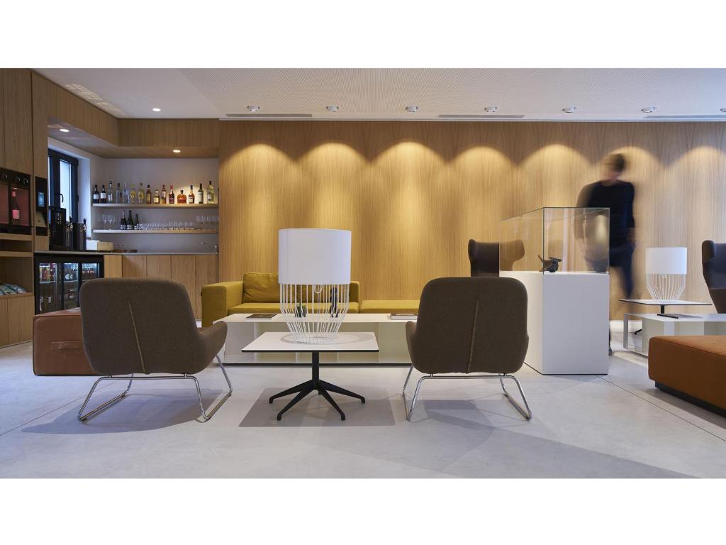 9Hotel Sablon - Resim 4