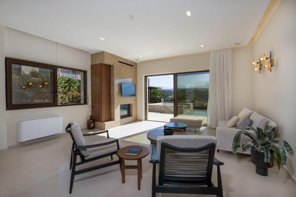 A seating area at Almi-Cove Hilltop Villas