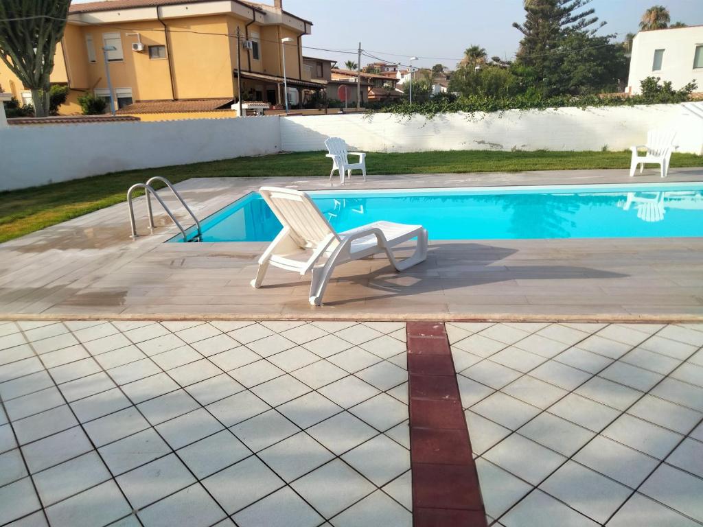 Πισίνα στο ή κοντά στο La casa di Elisa villa con piscina