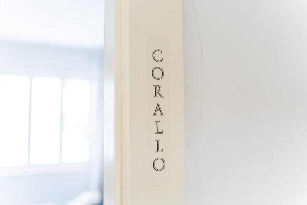 Certifikát, hodnocení, plakát nebo jiný dokument vystavený v ubytování B&B Charme
