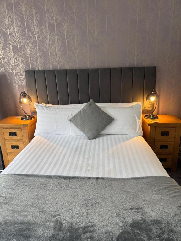 Oaklands Hotel - Standard Double Room