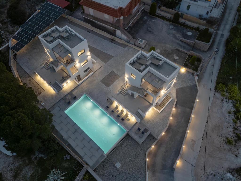 Bazén v ubytování Crabstone Brand New Complex with Pool nebo v jeho okolí