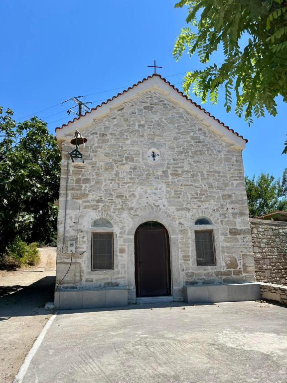 Zdjęcie z galerii obiektu Beach Studio apartment 3, Komi w Chios