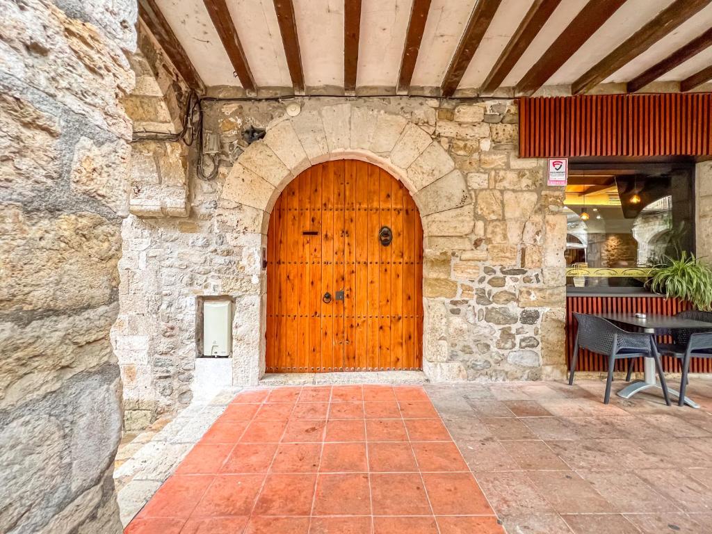 Fotografia z galérie ubytovania Can Cintet 1- Apartamento en la plaza de Besalú v destinácii Besalú