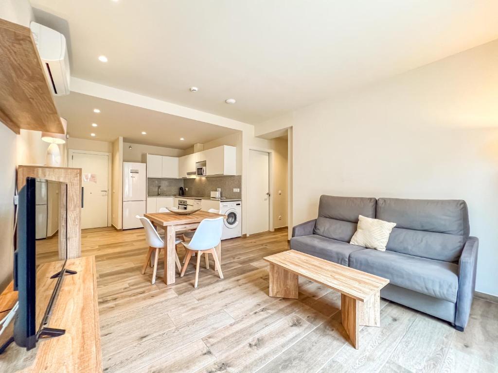 Kuchyňa alebo kuchynka v ubytovaní Can Cintet 1- Apartamento en la plaza de Besalú