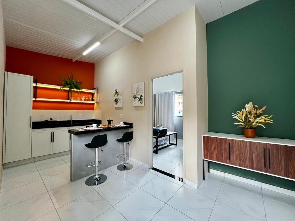 Η κουζίνα ή μικρή κουζίνα στο Loft Ferruginosa - 800m do Parque das Águas