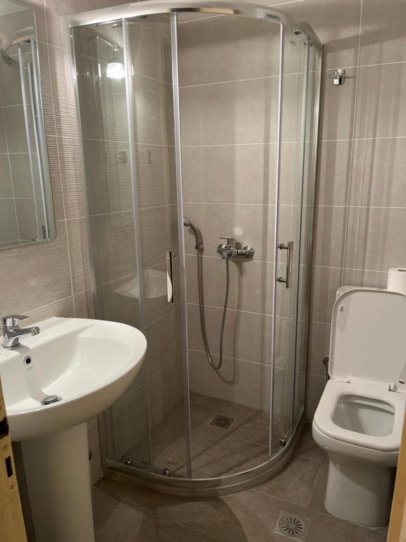 A bathroom at Artemis