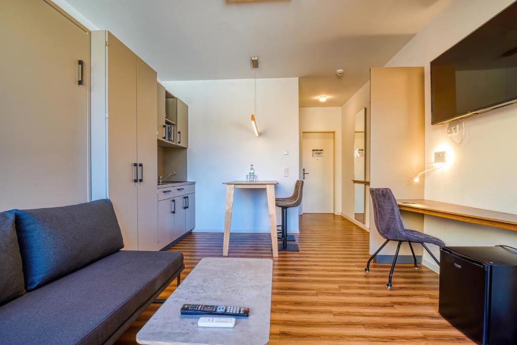 NiceToStay by Fairway Hotels - Habitación Doble