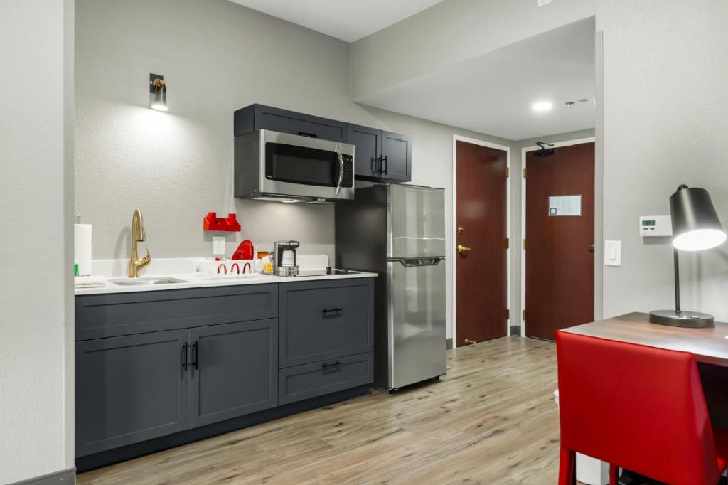Hawthorn Extended Stay by Wyndham College Station photo