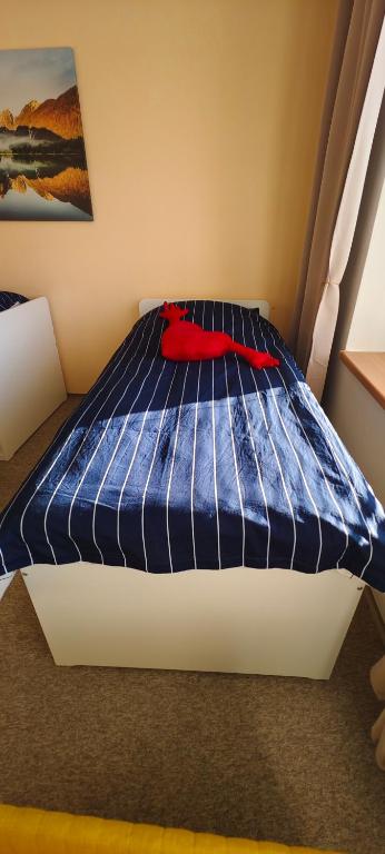 Postel nebo postele na pokoji v ubytování Ubytko Na náměstí