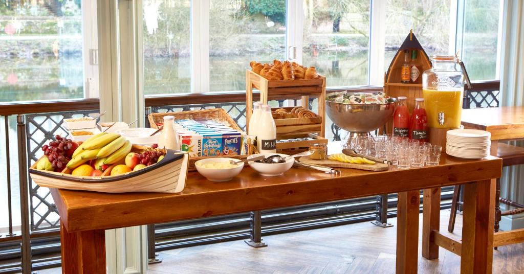 The Boathouse Inn & Riverside Rooms - Resim 12