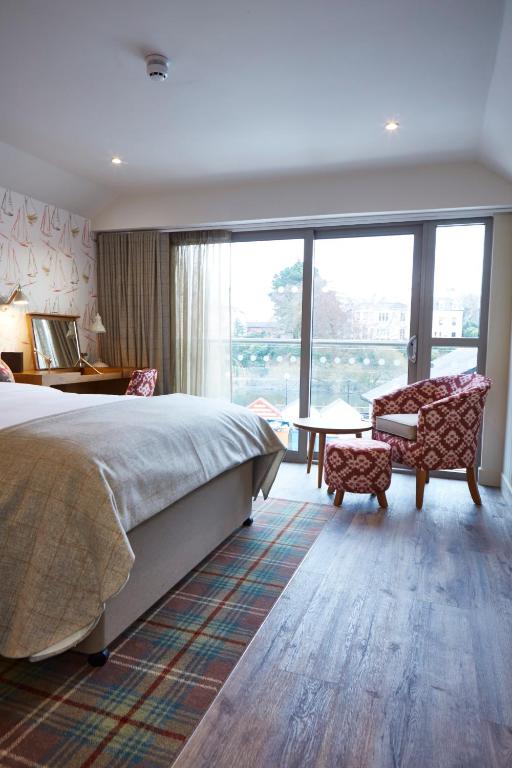 The Boathouse Inn & Riverside Rooms - Resim 23