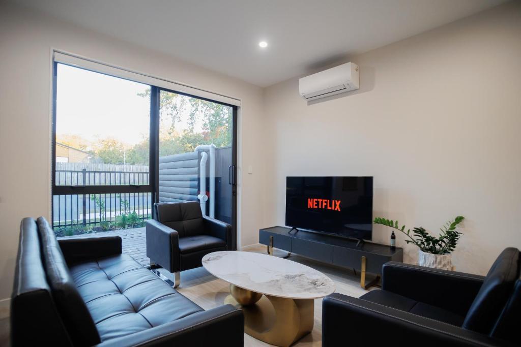 Zen Style 3 bedrooms near School, shop and Eateries - Resim 1