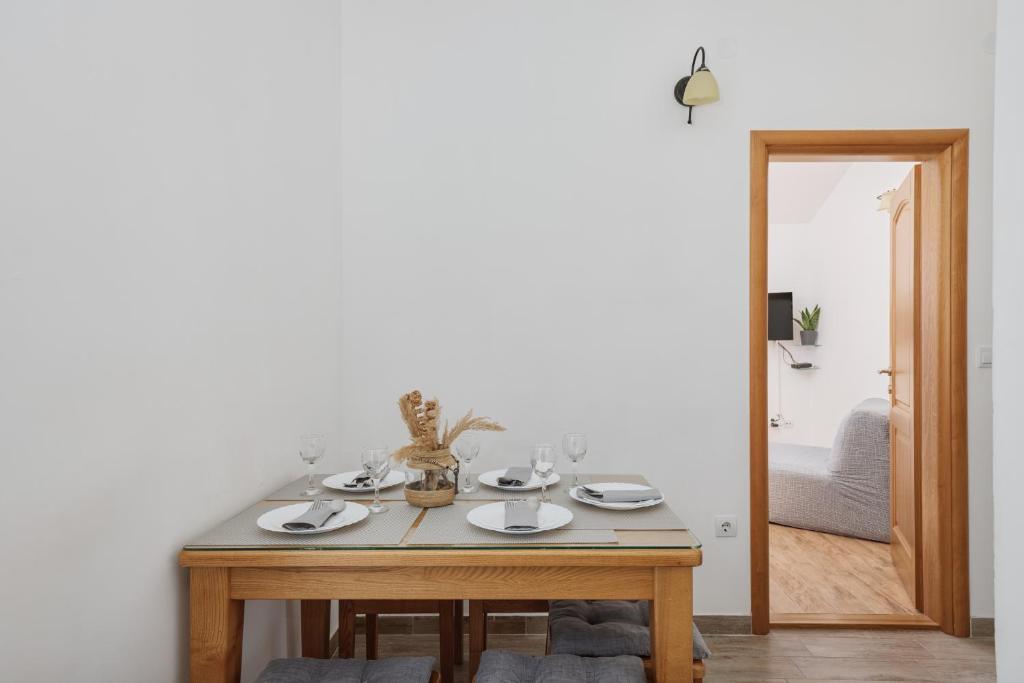Fotografie z fotogalerie ubytování Rosic Apartments Baosici v destinaci Baošići