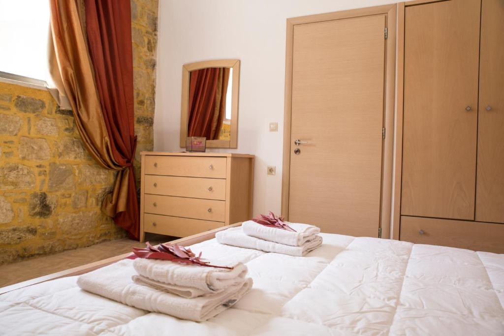 Agarathos Tradiitonal Apartments & Rooms with Pool Kaliviani -On the road to Balos - 8