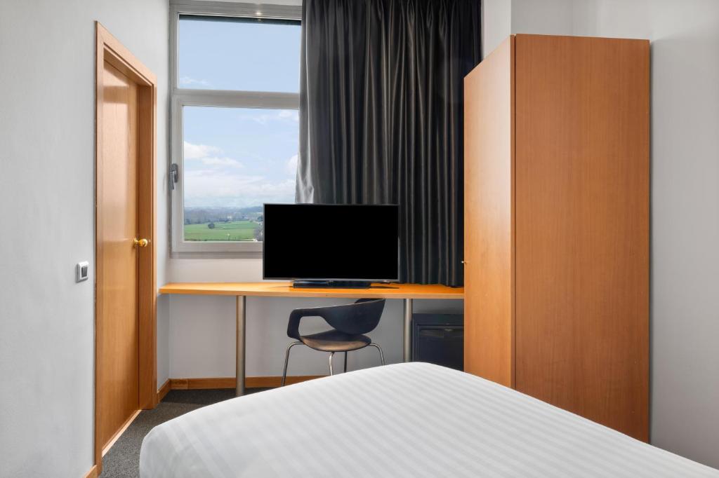 TV a/nebo společenská místnost v ubytování B&B HOTEL Barcelona Mollet Porta de Gallecs