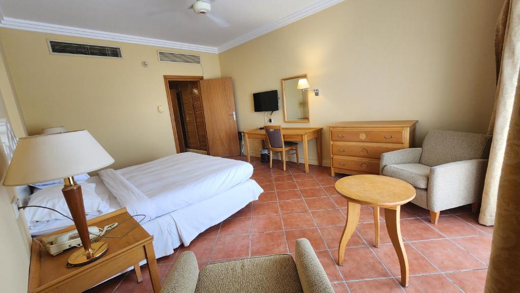 TV a/nebo společenská místnost v ubytování Hotel Suite In Jazz Sharm Dreams
