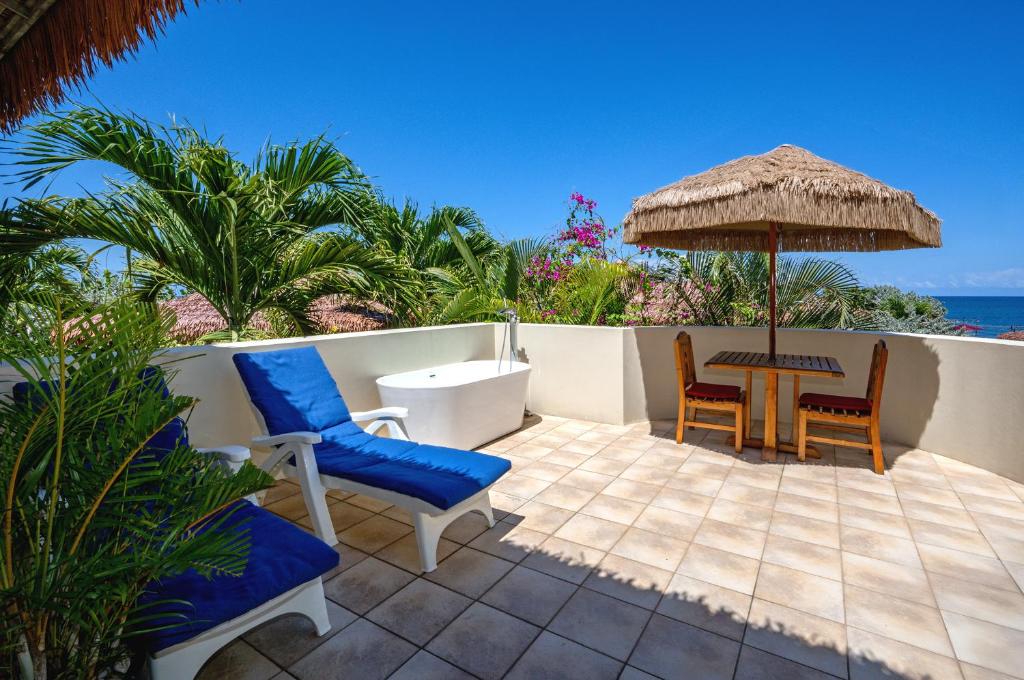Ocean Cliff Hotel Negril Limited - Adults Only photo 3