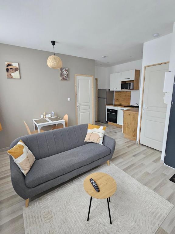 Chez Home