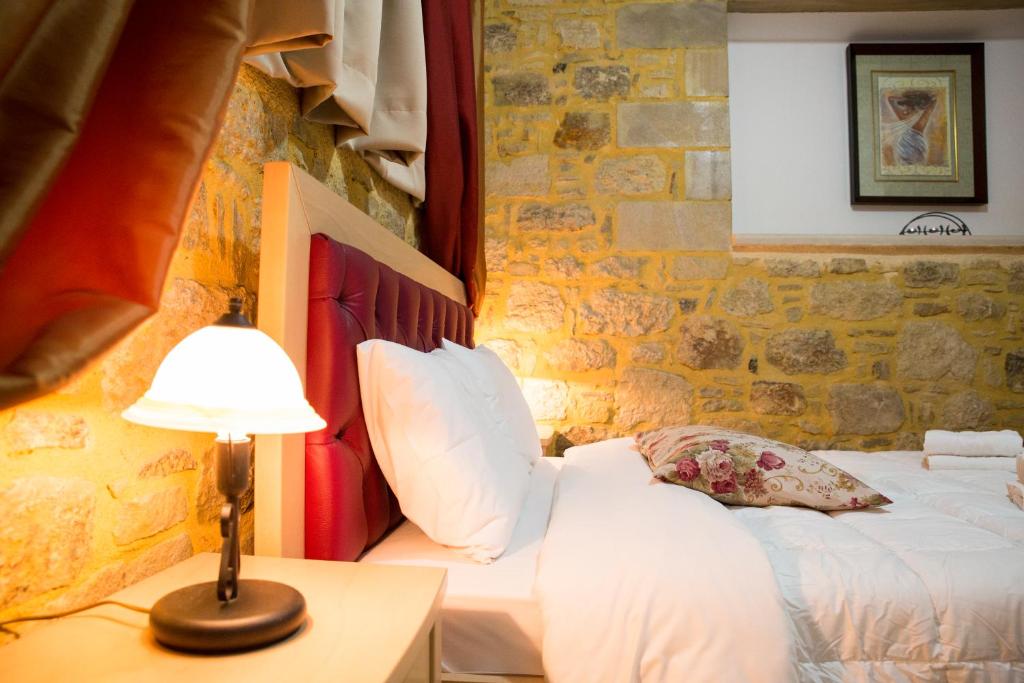 Agarathos Tradiitonal Apartments & Rooms with Pool Kaliviani -On the road to Balos - 3