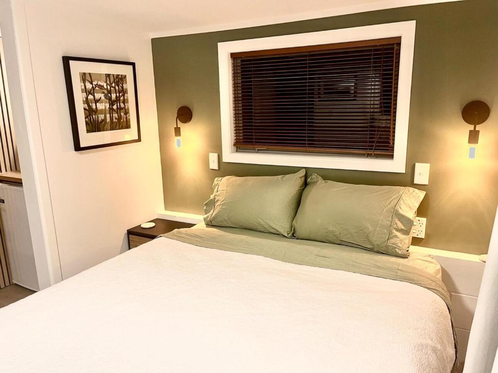 The Dream Whale Bay - Resim 12