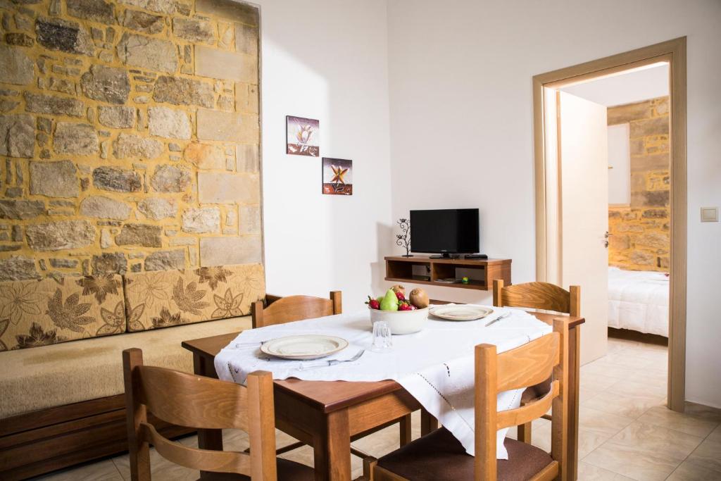 Agarathos Tradiitonal Apartments & Rooms with Pool Kaliviani -On the road to Balos - 13