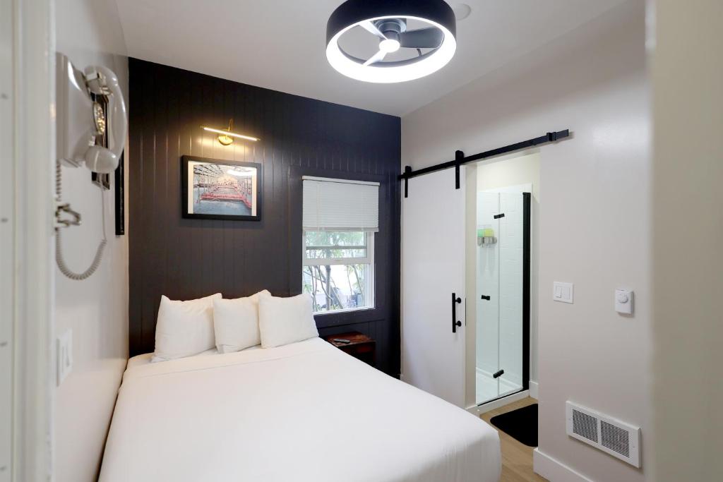 San Remo Hotel photo