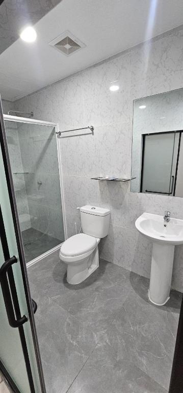 Koupelna v ubytování BZ Hostel Cebu