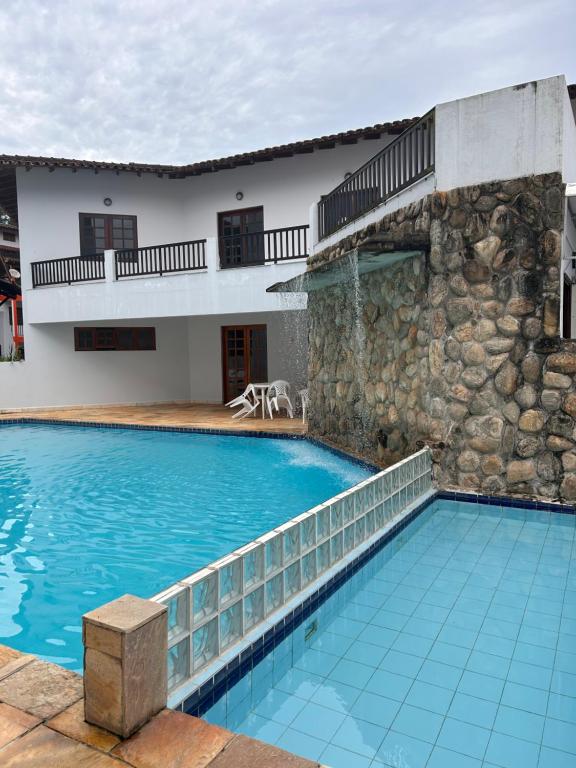 Πισίνα στο ή κοντά στο Apartamento no Lázaro