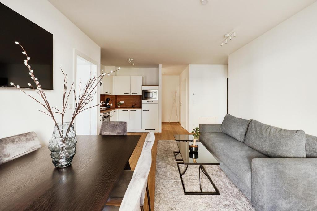 Symphony Apartments Vienna - Garden, Terrace and Grill - Resim 14