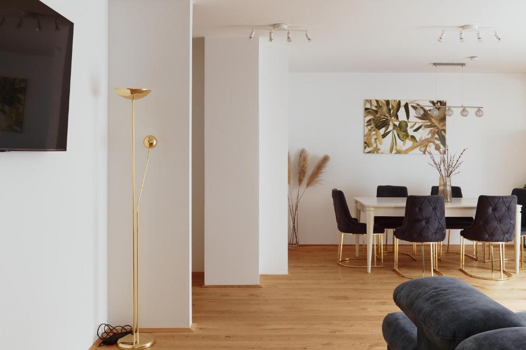 Symphony Apartments Vienna - Garden, Terrace and Grill - Resim 34