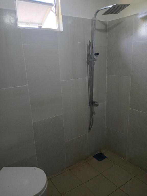 Ένα μπάνιο στο Alakamandawa