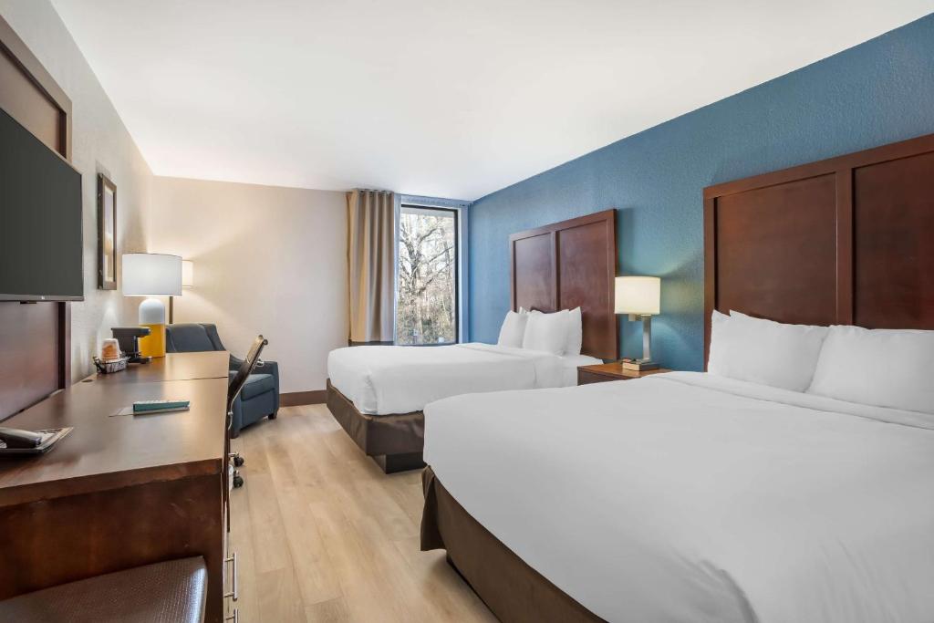 Comfort Inn Charlotte Airport Uptown - 