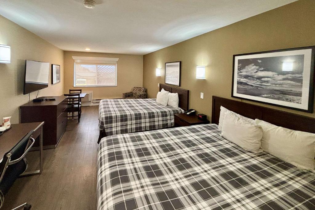 Rodeway Inn & Suites - Resim 2