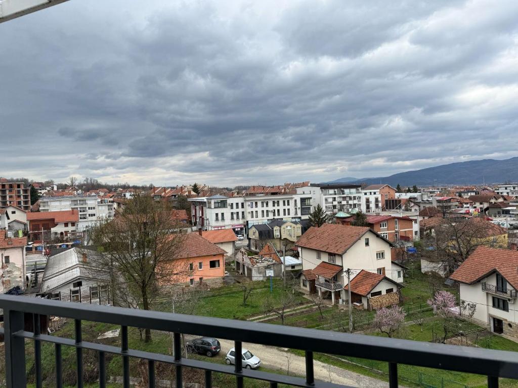 Nespecifikovaný výhled na hory nebo výhled na hory při pohledu z apartmánu