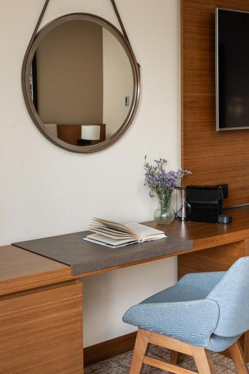 TV a/nebo společenská místnost v ubytování Hyatt Regency Thessaloniki