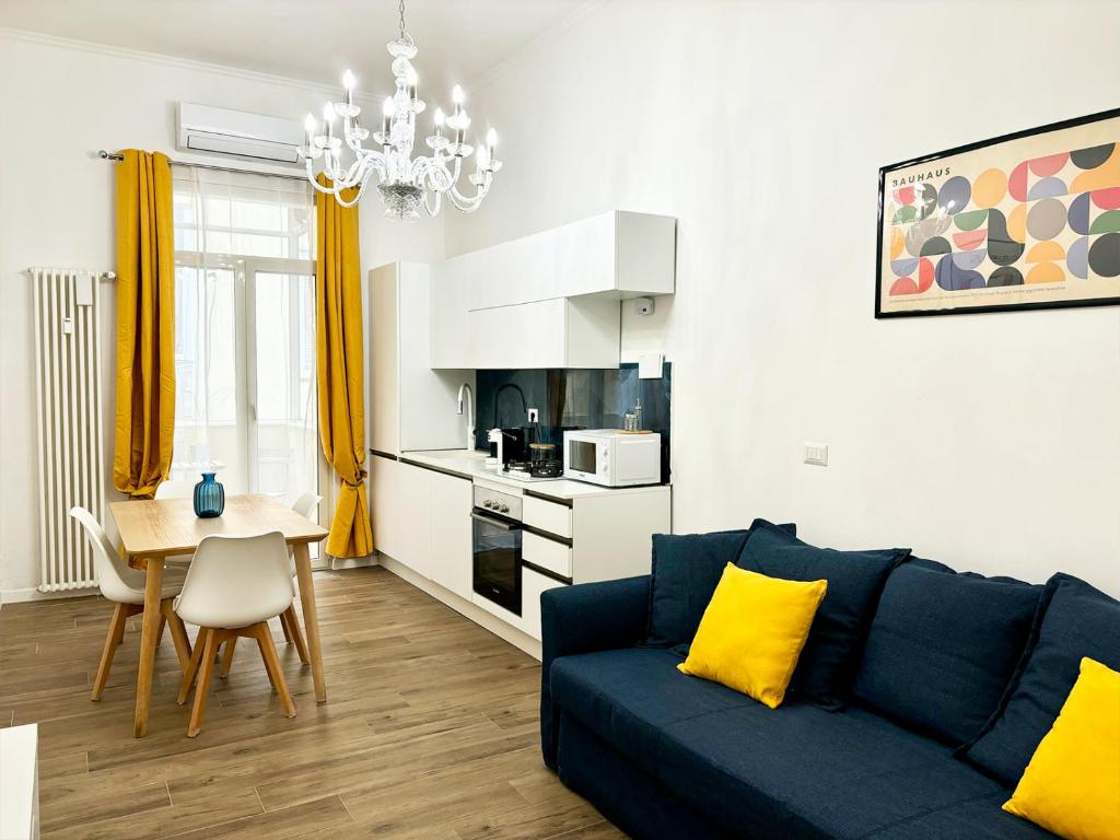 RomeAsYouLike-Esquilino Apartment N 86