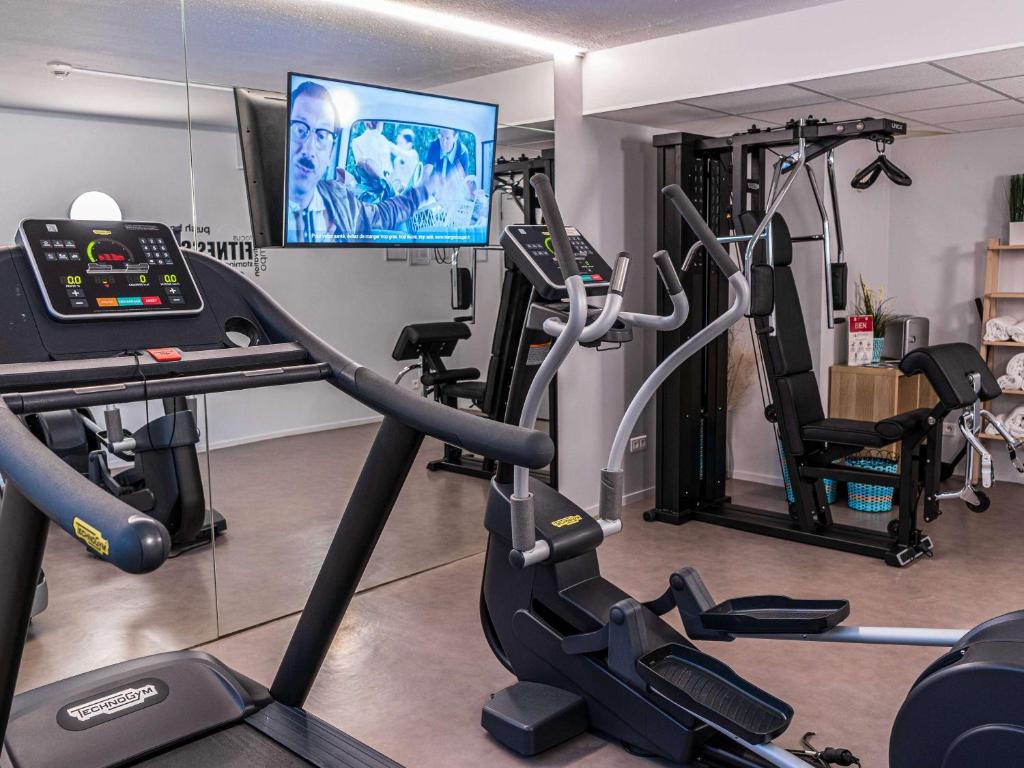 Fitness centrum a/nebo fitness zařízení v ubytování ibis Metz Nord