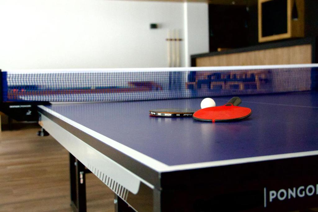Tenis stołowy w obiekcie Hotel Jakuszyce Sport & Spa lub pobliżu