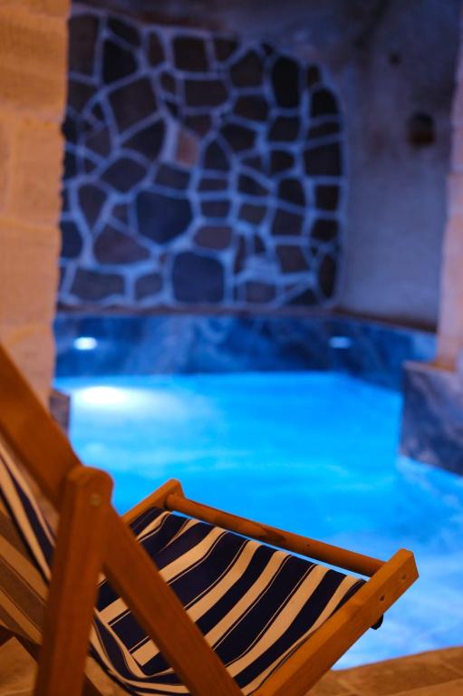 Bazén v ubytování Aşk-ı Nare Cave Hotel - Swimming Pool & SPA nebo v jeho okolí