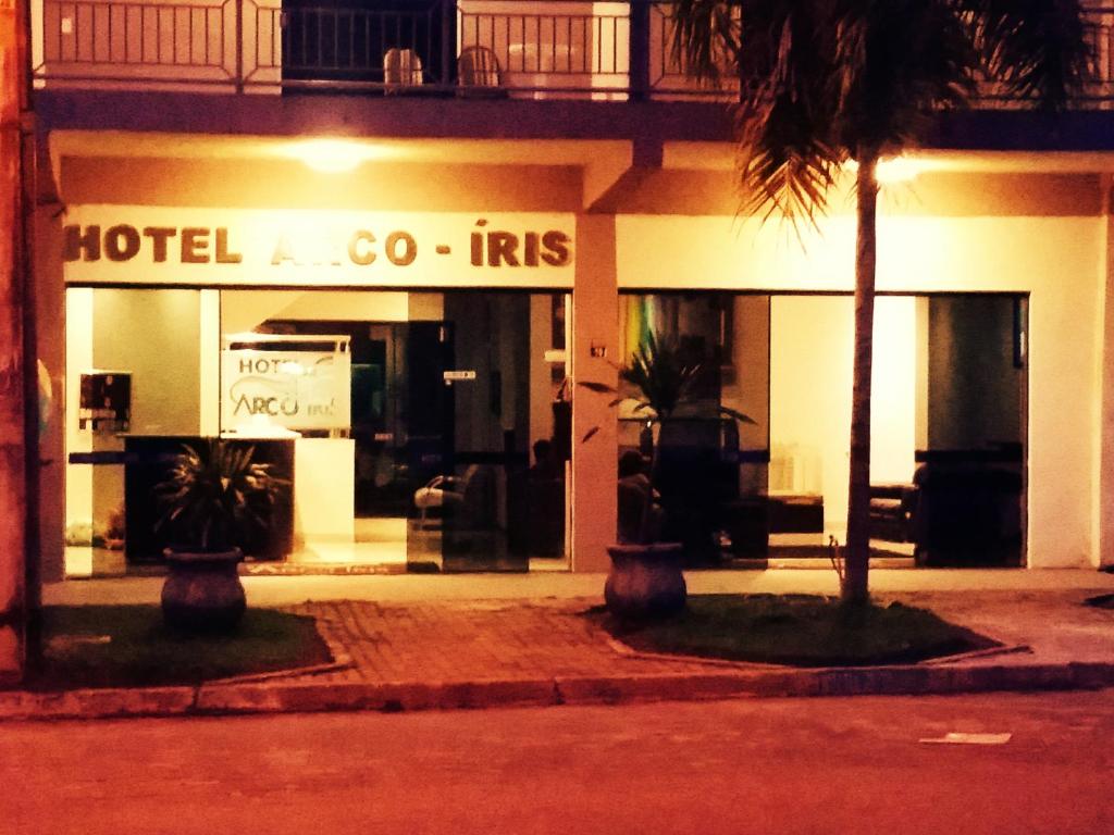 帕爾馬斯的住宿－Hotel Arco Iris Palmas，相簿中的一張相片