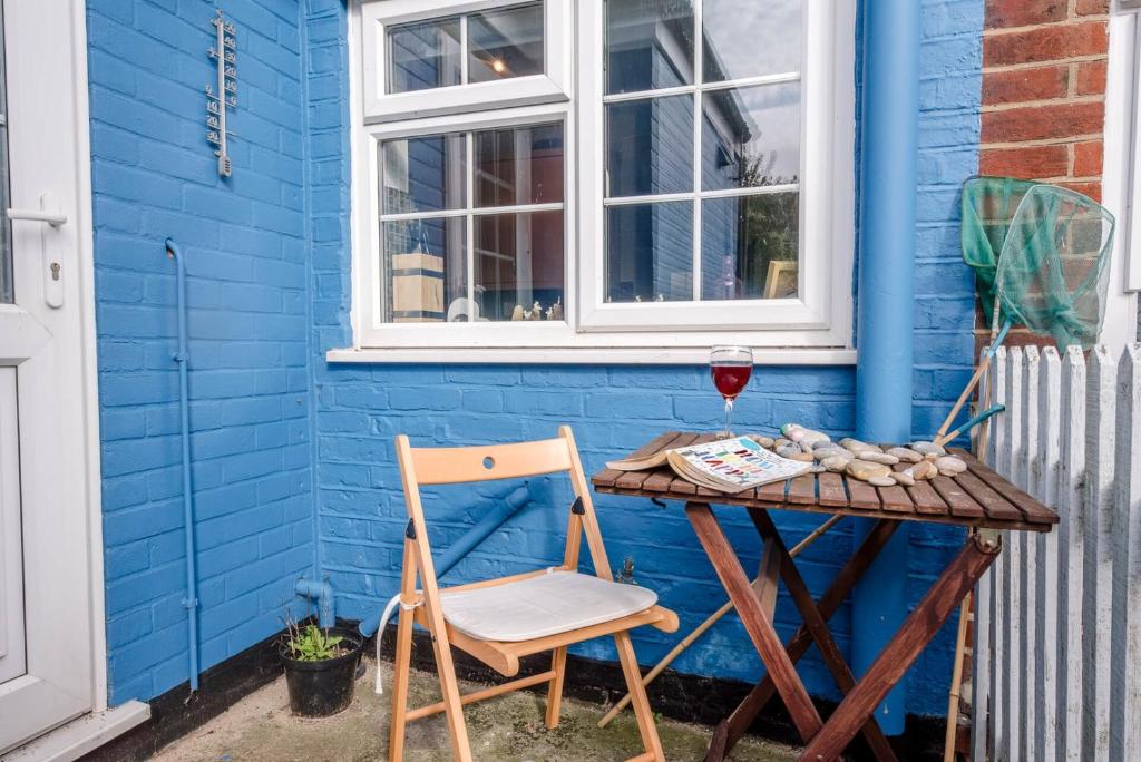 Stones Throw, Aldeburgh 4