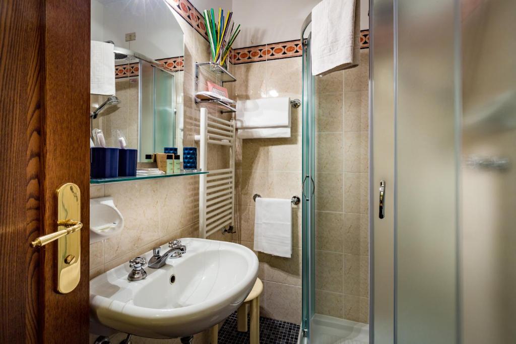 Koupelna v ubytování Hotel Collodi Firenze