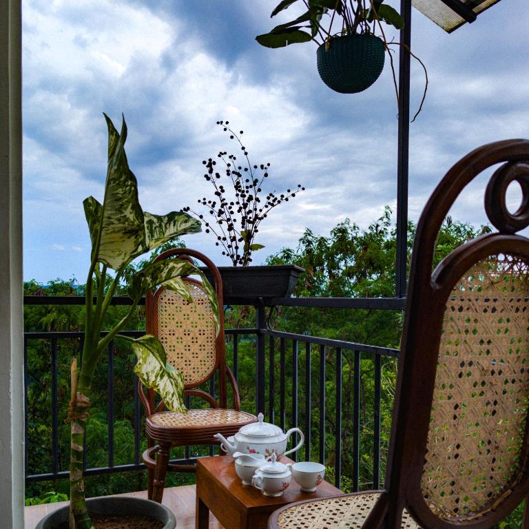 Balkón nebo terasa v ubytování Kandy Eagle Villa