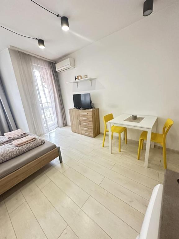 Urban Nest 7 studio