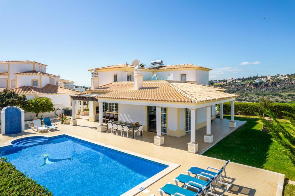Bazén v ubytování Casa Vela Palace nebo v jeho okolí