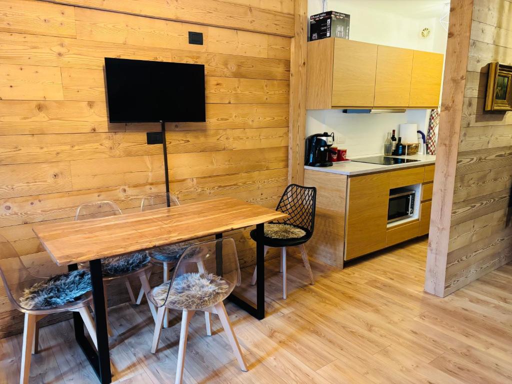 Kuchyň nebo kuchyňský kout v ubytování Studio Piccola Renna
